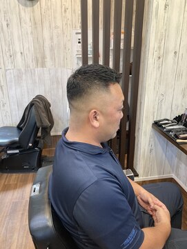 ライズヘアー(RISE HAIR) スキンフェード＋アイロンパーマ