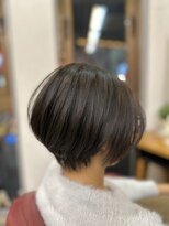 クラウドヘアー CLOUD HAIR 大人可愛い20代30代40代黒髪前下がりくびれショート◎