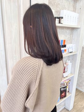 キャアリー(Caary) 福山市Caary艶髪ストレートイルミナ暖色カラー20代30代40代50代