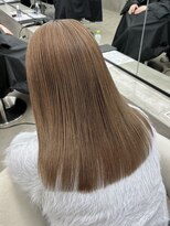 ソソ(soso)&nbsp;【カンナ/横浜/ブリーチ】明るめグレージュカラー