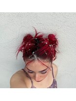 マティス 室見店(MATISSE) ヘアピンの合わせ使いでエッジを効かせる。