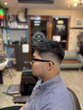 ヘアールームノア(Hair room Noa) アップバングショート