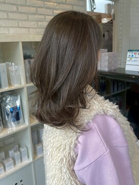 ディフィーノ 青山(DIFINO) 透明感シアーブラウン/ミディアム/レイヤーカット