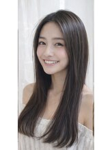 SNSなど話題！超音波アイロン使用☆トリートメント効果を最大限に引き出すトリートメント浸透促進アイロン
