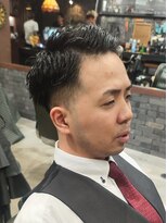 スリーセント 栄(3/cent)&nbsp;七三スタイル/ビジネス/フェードカット/スキンフェード