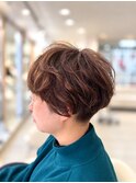 女性も刈り上げ/30代/40代/50代/くせ毛風パーマ/ショート