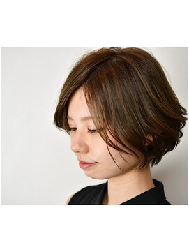 ロモヘアー(romo hair) ナチュラルショートボブ