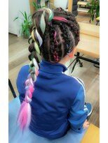 ヘアー デザイン アトリエ ニゴ(hair desing atelier 25)&nbsp;レインボー☆コーンロウ☆三つ編みポニー
