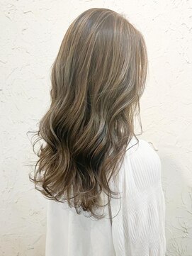 フロール(Flor) 【flor 戸塚】*ヘルシーロング+グレージュアッシュ*