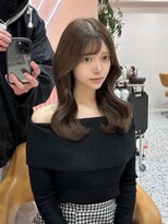 ボタン シブヤ(VOTAN SHIBUYA) 韓国ヘア/くびれヘア/前髪あり/顔まわりカット/グレージュカラー