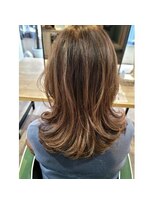 ヒライス 千歳船橋(Hiraeth)&nbsp;白髪染めでもできる　『ナチュラルなシャドウルーツ』