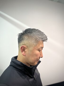 リバティシェアバーバー 銀座(LIBERTY SHARE BARBER) ショートフェード