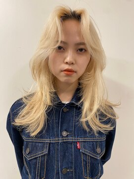 ノラ シブヤ(NORA) レイヤーカット　ウルフカット　ワンホンヘア