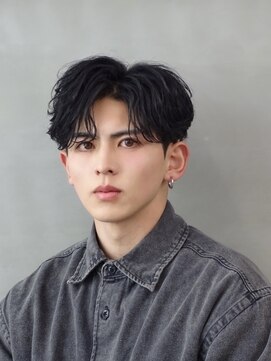 アクロ(ACRO) フェザーパーマ/ハンサムショート/フェザーショート／広島メンズ