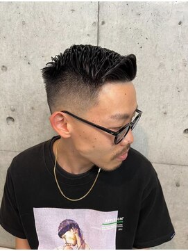 オーサム 下北沢(THE AWESUM) 静かに過ごしたい・話さないを選べる美容室[下北沢]