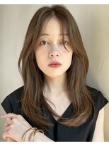 流れる顔周り×レイヤーカット