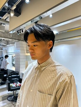 ルーストデラックス 京都河原町三条(ROOST dx) センターパート