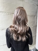 ブロンド(Blonde)&nbsp;ミルクティーアッシュ