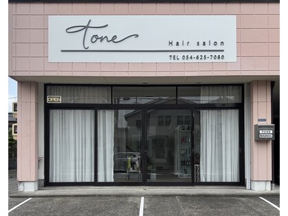 トーン(TONE)の写真
