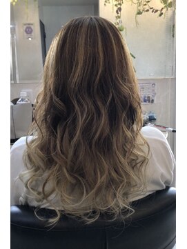 ビーカルム(美calm) バレイヤージュ