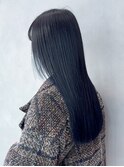暗髪ブルーブラック_斜めバンググレージュカラー_ba440632