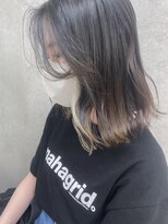 エウペ 渋谷(WEUPE)&nbsp;斜めバング/グレージュカラー/デザインカラー/シルキーベージュ