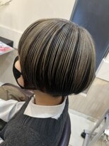 カール 鶴川店(K:R) ★くびレイヤーエモージュ前髪マチルダボブインナーグレージュ