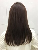 サロンドユー ベルポート本店(SALON DE U)&nbsp;ツヤツヤストレートヘア×ナチュラルアッシュ