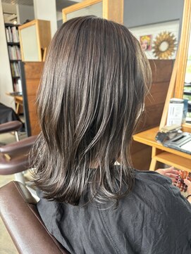 ヴィアルス 花山店(VIARS) アッシュベージュカラー