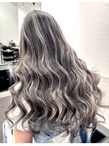 シエラ 心斎橋(CIERA.)&nbsp;ウルフボブボブウルフ天使の羽バングレイヤーカット