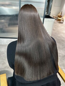 シオン(shion) ダークアッシュ大人ガーリーグレージュ_ba579952