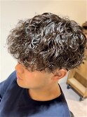ラフに散る波巻きパーマ