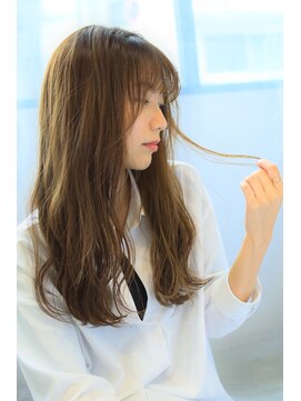 ヘアアンドビューティー ストーリア(hair&beauty STORIA) ナチュラルカラー×重めロング