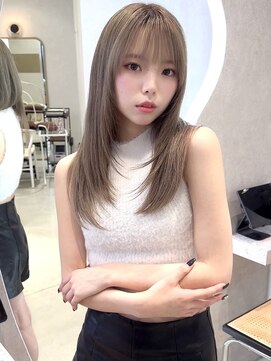 アース コアフュールボーテ 熊谷店(EARTH coiffure beaute) ホワイトベージュ_レイヤー_ホワイトカラー