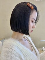 スニュウ(snuw)&nbsp;切りっぱなしボブ小顔カットグレージュミルクティ