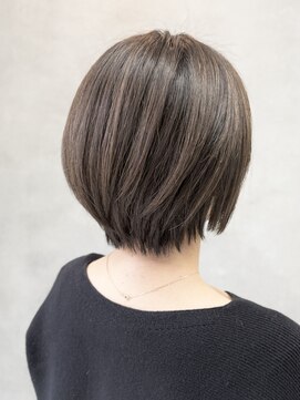 メグロ 相模大野(MEGURO) 白髪ぼかし/ミニウルフ/チェリーブラウン/ホワイトグレージュ162