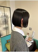 前下がりショートボブ