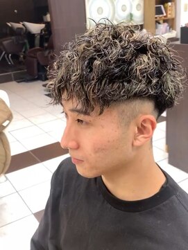 クリック 辰巳店(CLiC) カット+スペインカール