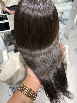 ルミス 銀座(Lumis) 縮毛矯正/カラー/髪質改善/艶髪