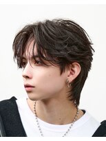アロ 渋谷(Alo) ニュアンスパーマ/センターパート/波巻きツイストスパイラル渋谷