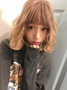 ジーナ(XENA) ホワイトミルクティー