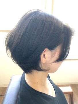 ランガリ ヘアアンドスパ(Rangali Hair&Spa) 耳かけショート