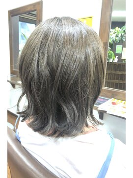 エスモード(S mode) 外ハネ、パーマ風