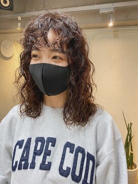 ソイ 下北沢(soi) ミディアムヘアのハードパーマ