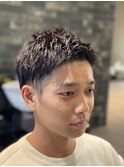 ビジネスマン黒髪爽やかツ－ブロック