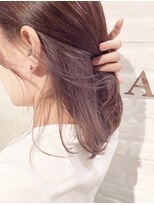 フェリアファム 北千里(FERIA fam)&nbsp;【FERIA北千里】インナーカラー×淡いピンクグレージュ