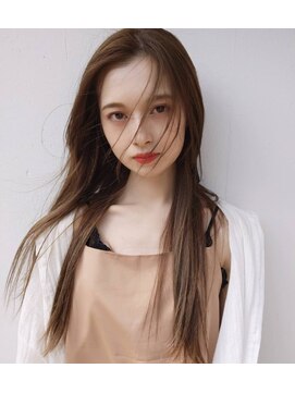 ローウェ 表参道(Louwe) 大人可愛いナチュラルストレート[表参道/表参道駅]