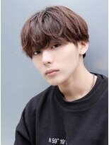 アイトーキョー 名古屋栄(AI TOKYO)&nbsp;スキンフェード/韓国マッシュ/センターパート[名古屋駅/栄駅]