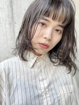 ルーシーバイパム 恵比寿(Lucy by PAM.) フェイスフレーミングウルフ