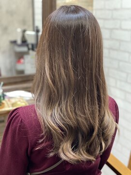 ハサミバイアトリエナガノ 千葉(8sami by atelier nagano) デザインカラー/レイヤーカット/ウエットヘア/オリーブベージュ